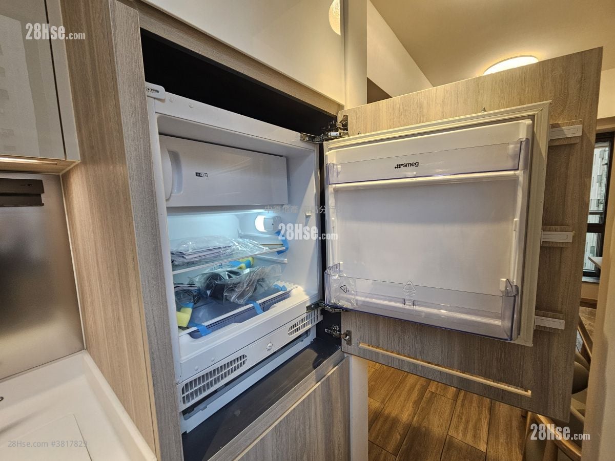 Bright Moon Rental 1 Bedroom , 1 Bathroom 337 ft²