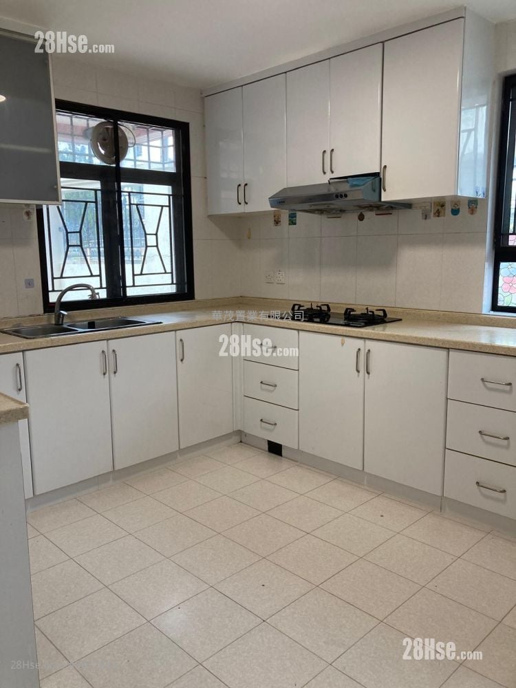 Village Rental 4 Bedrooms