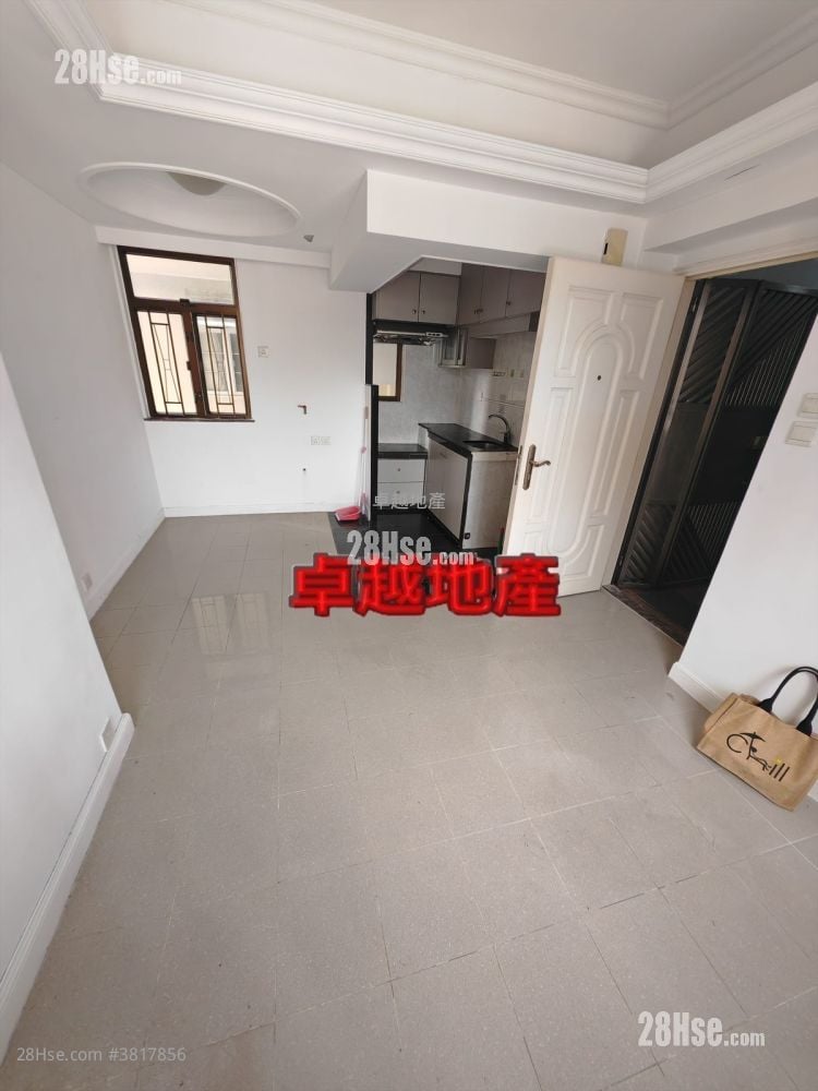 富威花园 租盘 2 房 , 1 浴室 352 平方尺