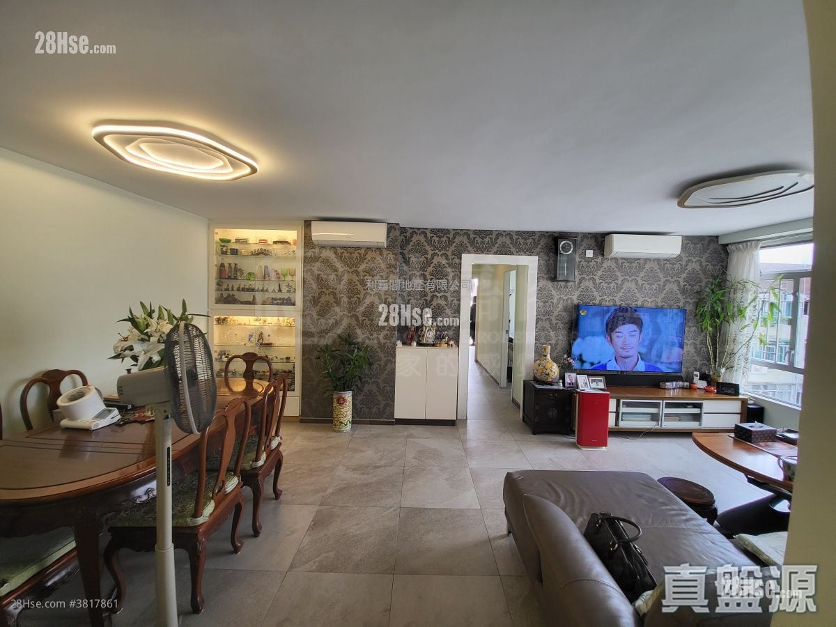 美孚新邨 售盘 3 房 , 2 浴室 947 平方尺