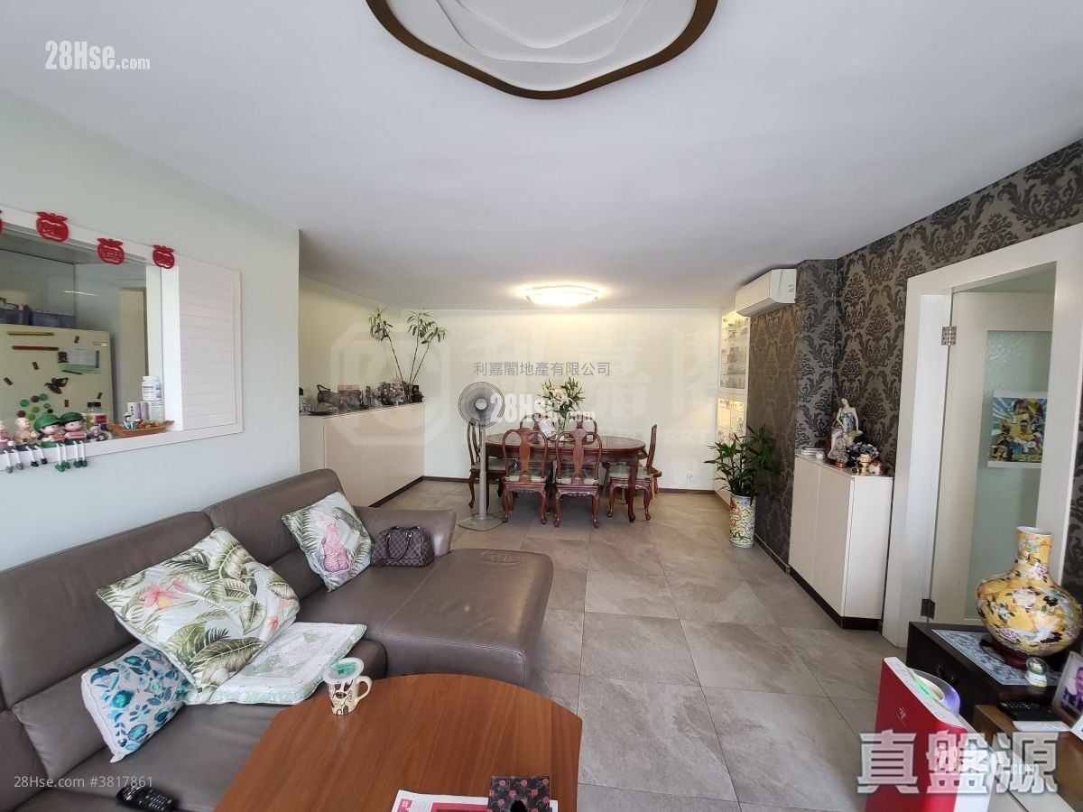 美孚新邨 售盘 3 房 , 2 浴室 947 平方尺