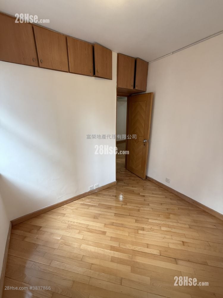 Whampoa Estate Rental 3 Bedrooms , 1 Bathroom 442 ft²