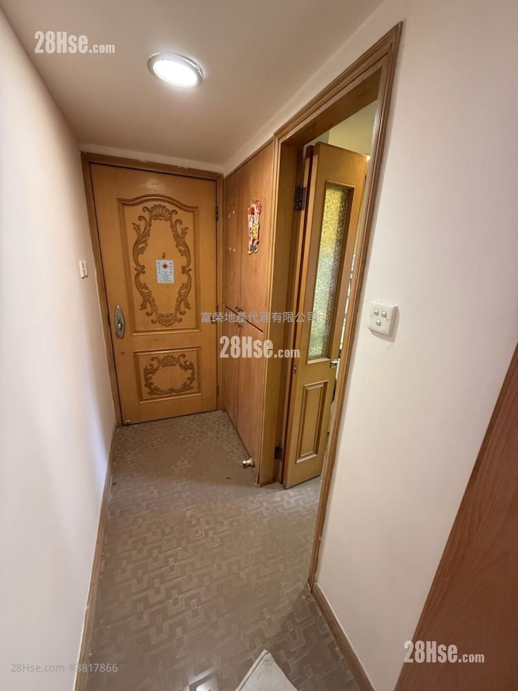 Whampoa Estate Rental 3 Bedrooms , 1 Bathroom 442 ft²