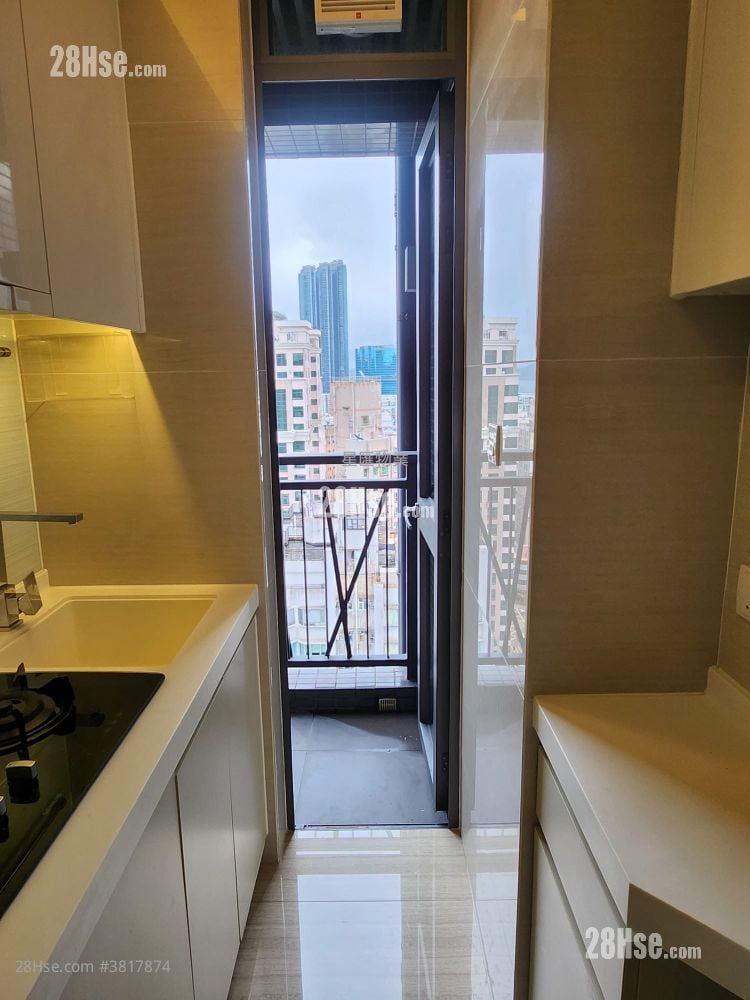 城中汇 售盘 2 房 , 1 浴室 410 平方尺