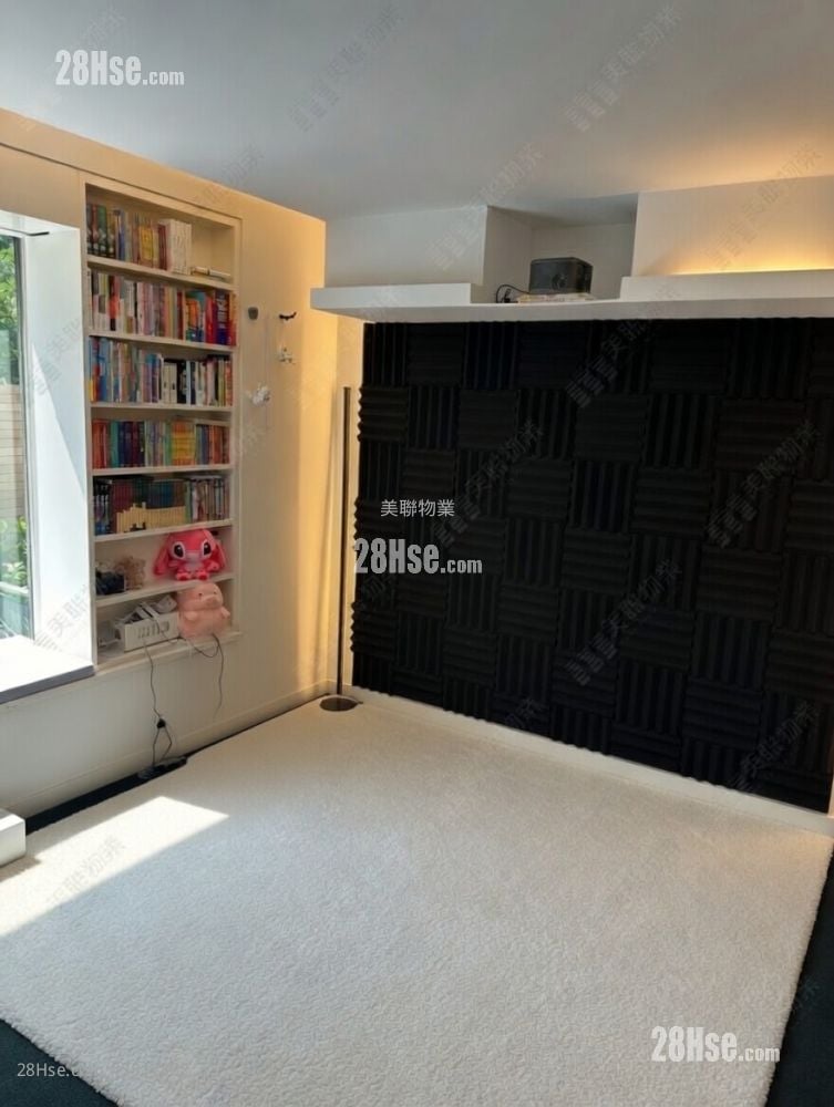 皓朗山庄 售盘 3 房 , 5+ 浴室 2,378 平方尺