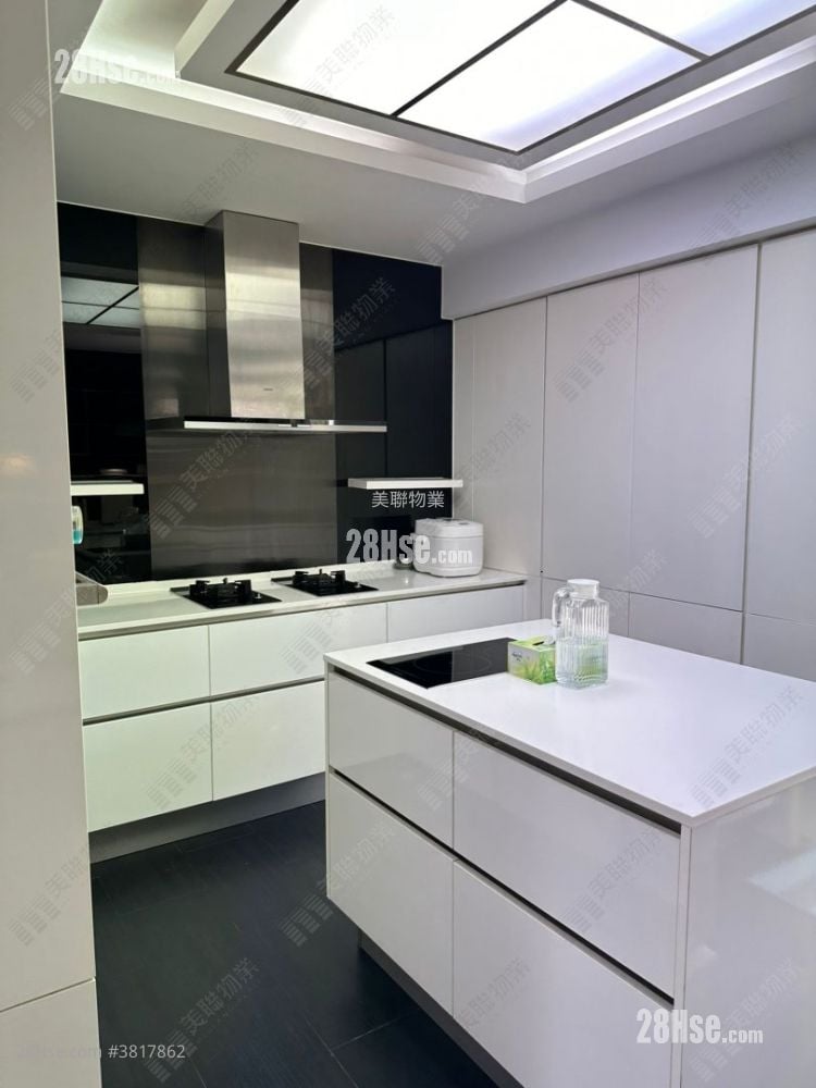 皓朗山庄 售盘 3 房 , 5+ 浴室 2,378 平方尺