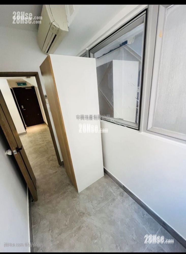 AVA62 租盤 2 房 , 1 浴室 280 平方呎