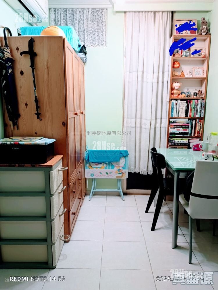 碧湖花園 售盤 2 房 , 1 浴室 400 平方呎