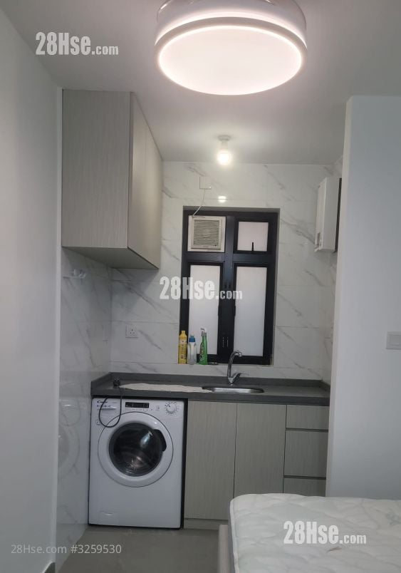 孟公屋 租盘 230 平方尺