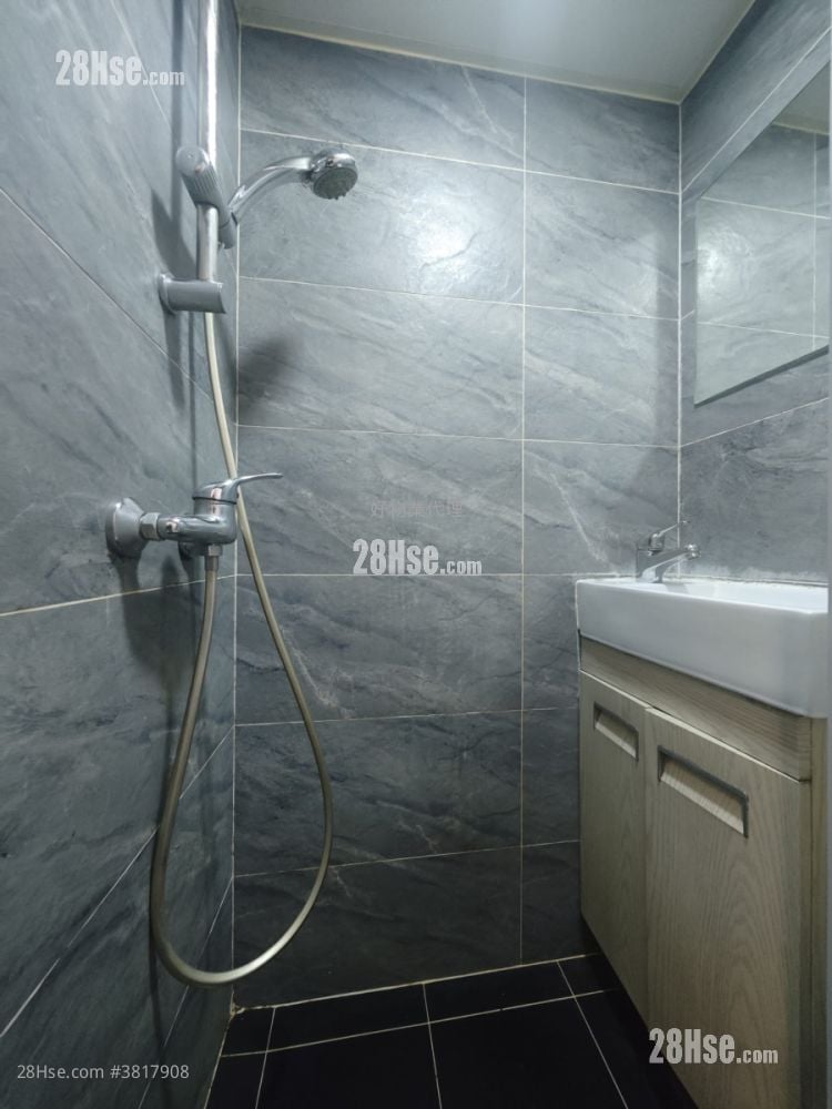 礼信大厦 租盘 1 房 , 1 浴室 170 平方尺