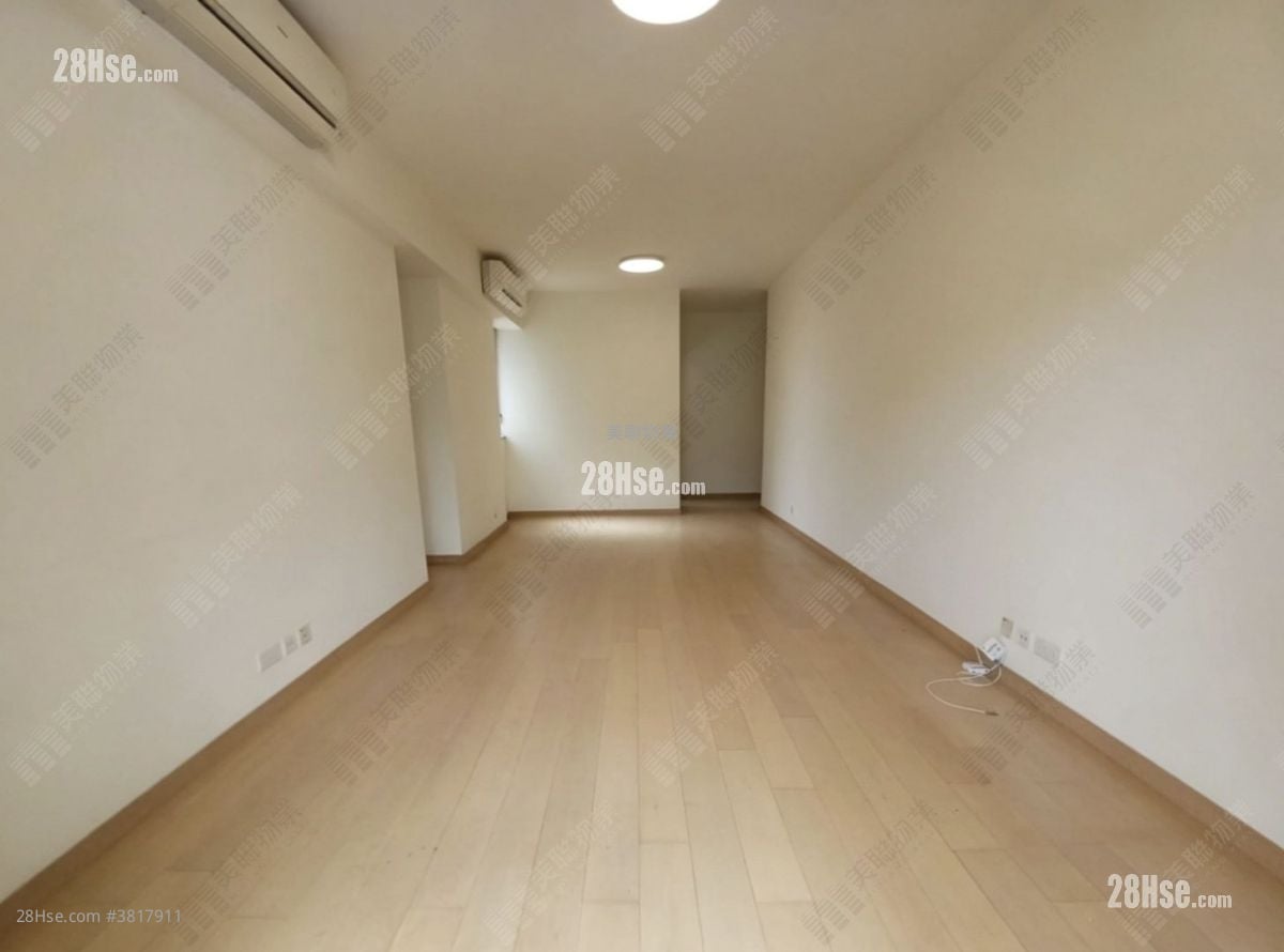 Dragons Range Rental 3 Bedrooms , 3 Bathrooms 1,008 ft²