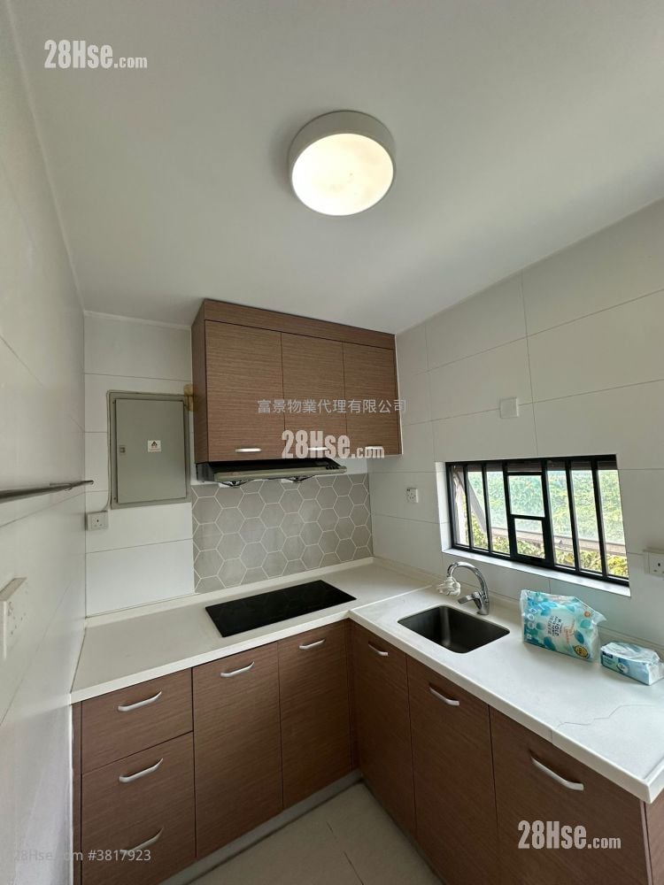 屯子圍  租盤 3 房 , 2 浴室 653 平方呎