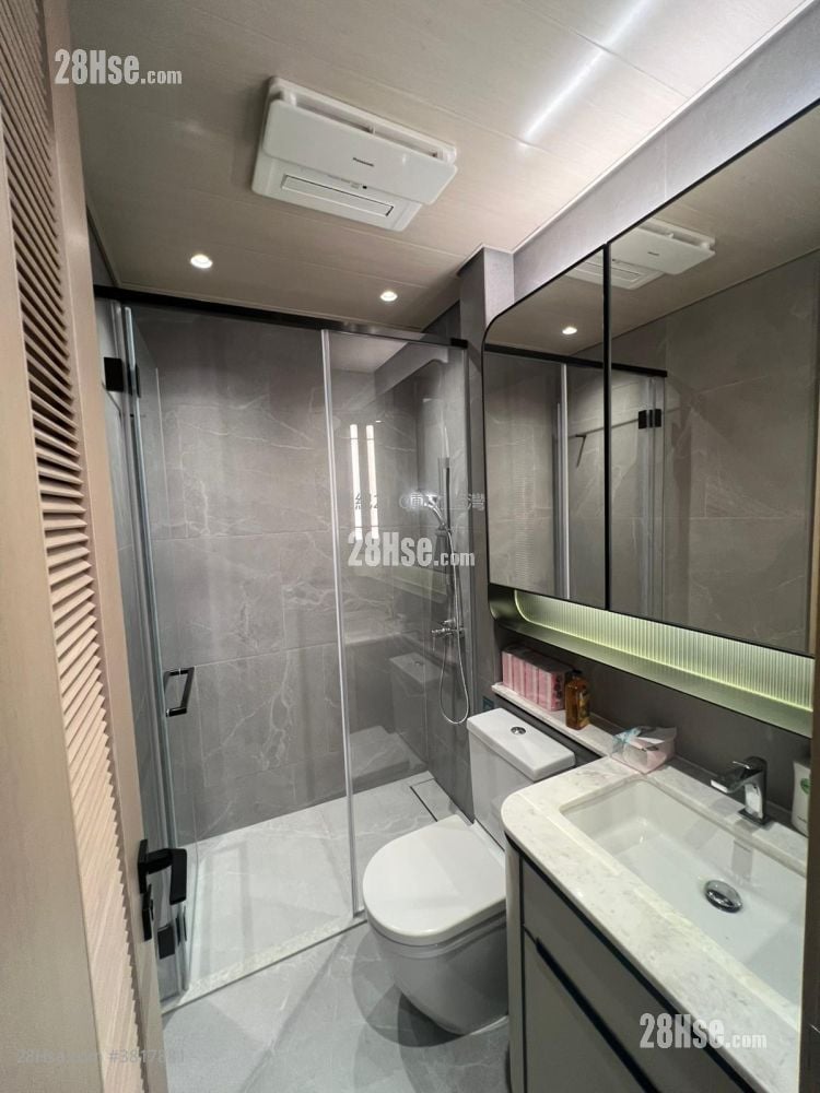 Seasons Place 售盘 1 房 , 1 浴室 330 平方尺