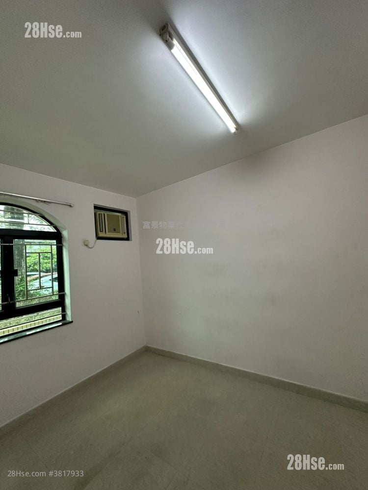 鍾屋村 租盤 3 房 , 1 浴室 653 平方呎