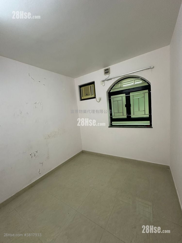 鍾屋村 租盤 3 房 , 1 浴室 653 平方呎