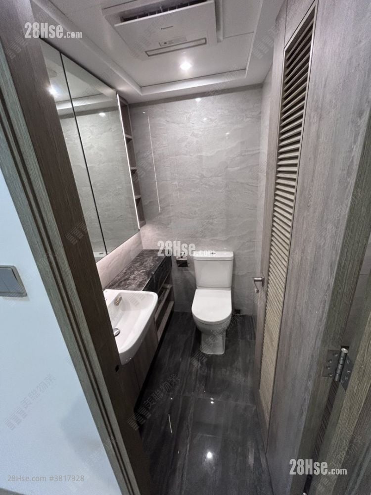 映日灣 租盤 284 平方呎