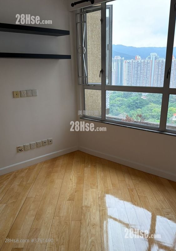 青怡花园 售盘 2 房 , 1 浴室 547 平方尺