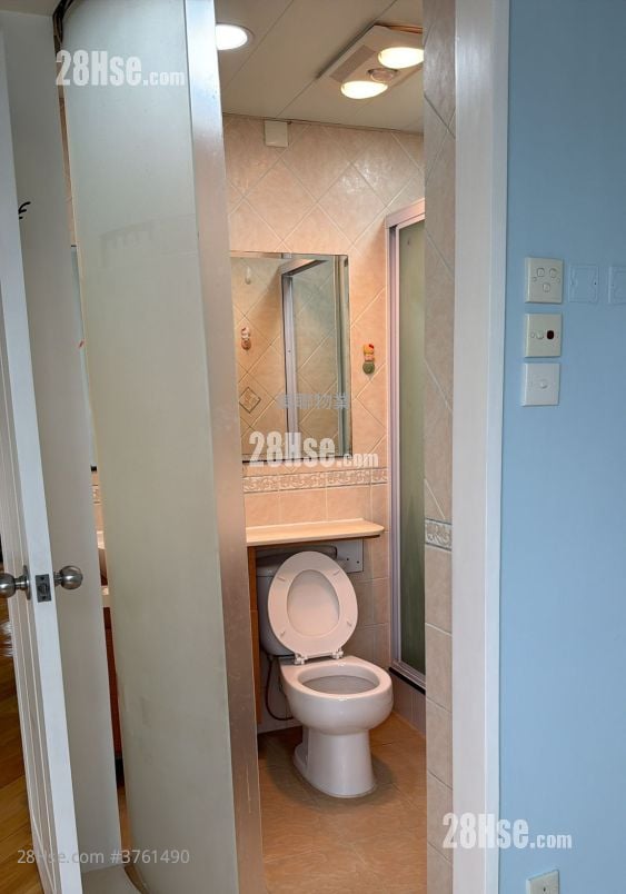 青怡花园 售盘 2 房 , 1 浴室 547 平方尺