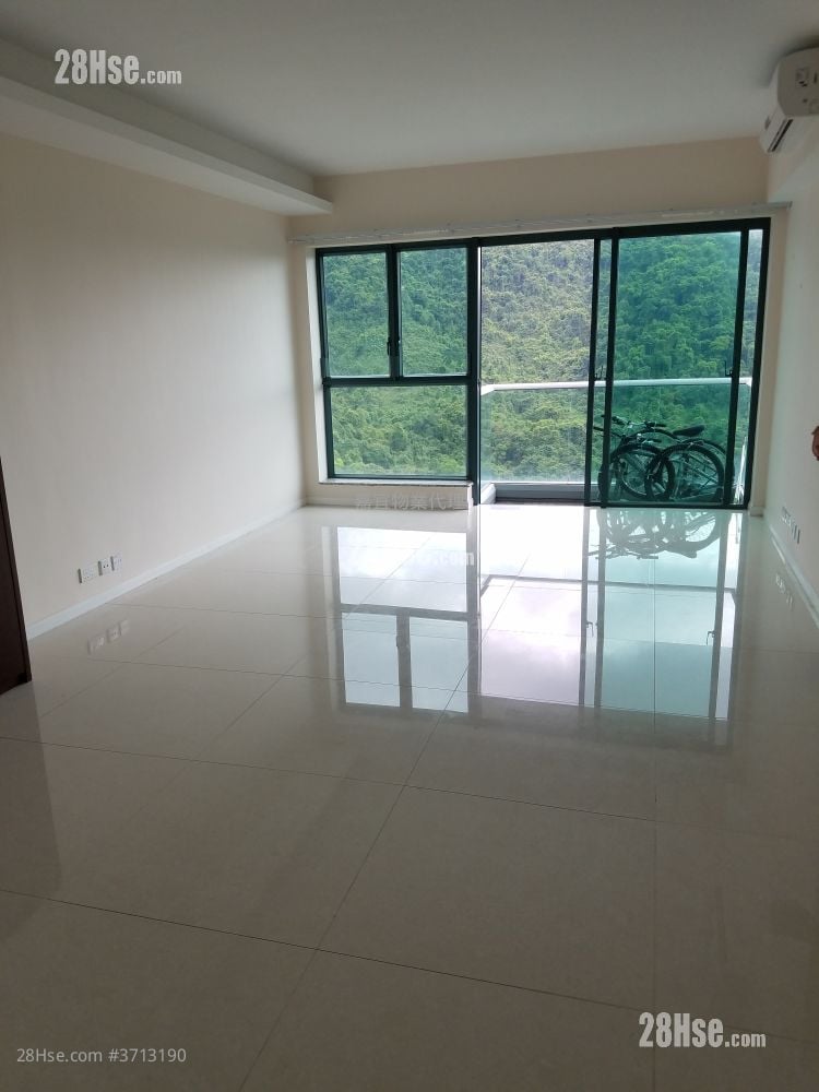 Mont Vert Rental 3 Bedrooms , 3 Bathrooms 822 ft²