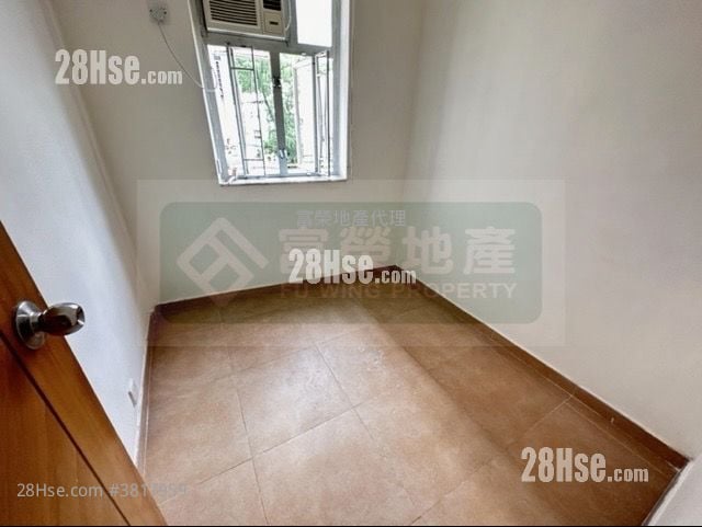 Kam Wah House Rental 2 Bedrooms , 1 Bathroom 300 ft²