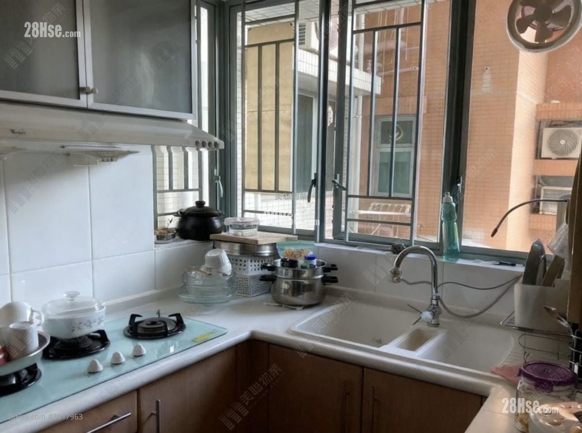 维景湾畔 售盘 3 房 , 2 浴室 646 平方尺