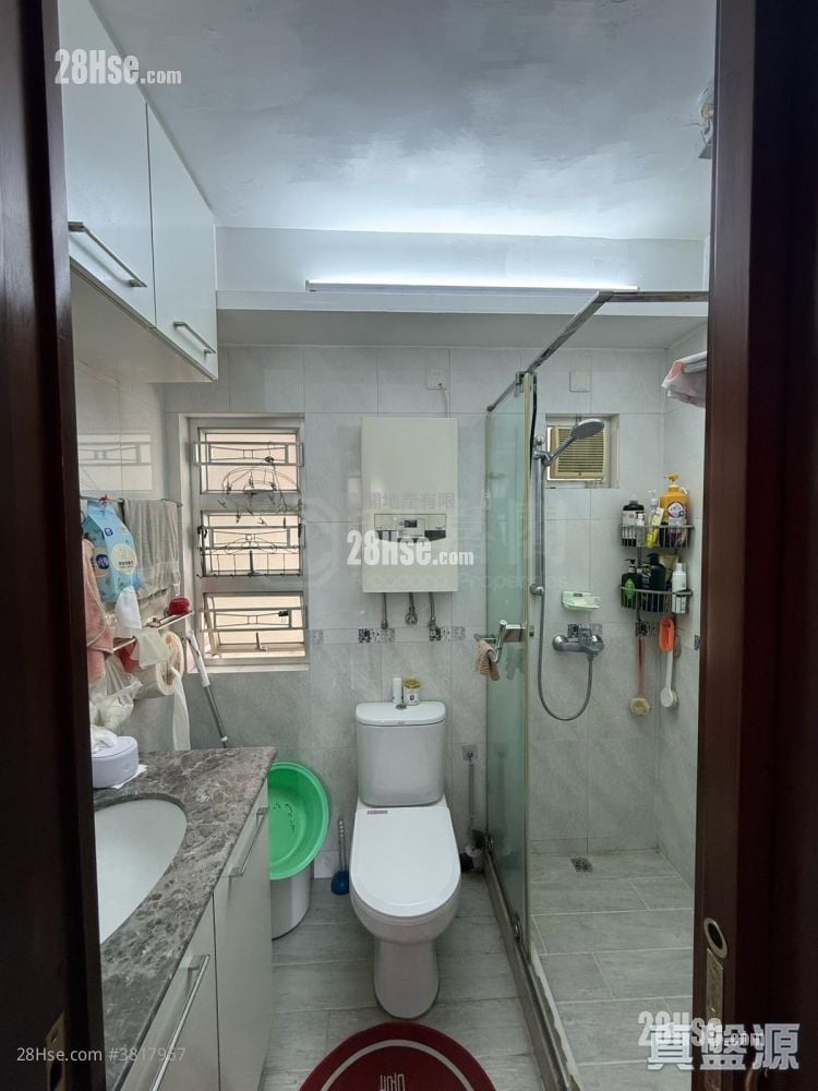 Kingswood Villas Rental 551 ft²