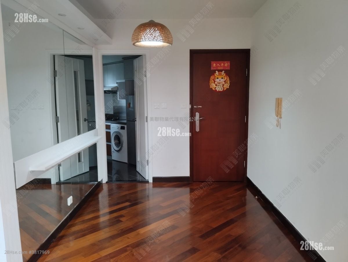 Tseung Kwan O Plaza Sell 2 Bedrooms , 1 Bathroom 456 ft²