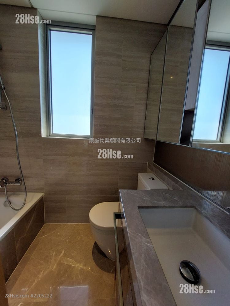 Peninsula East 售盤 3 房 , 2 浴室 959 平方呎