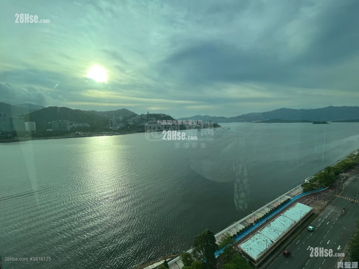 天宇海 售盘 3 房 670 平方尺