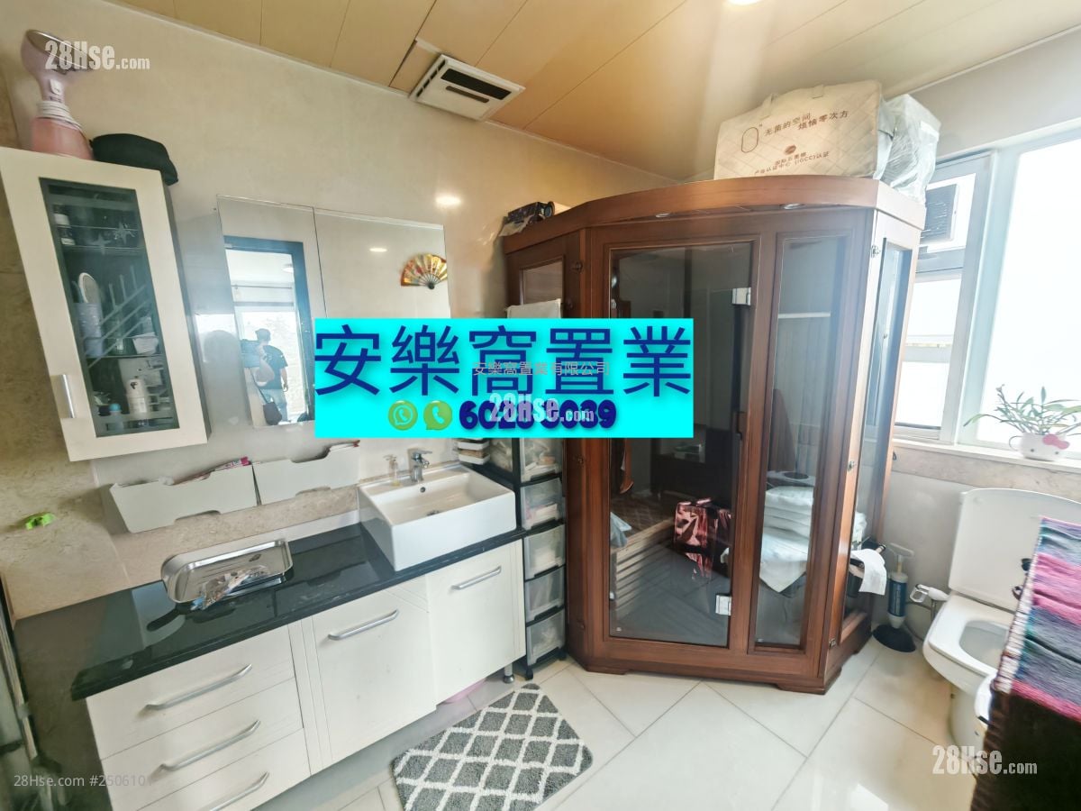 村屋 售盘 5+ 房 , 3 浴室