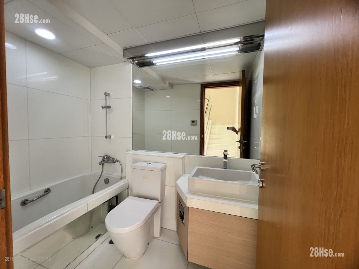 比華利山別墅 租盤 5+ 房 , 2 浴室 1,606 平方呎