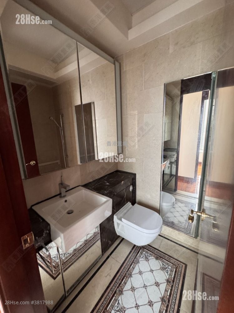 一號銀海 售盤 3 房 , 2 浴室 665 平方呎