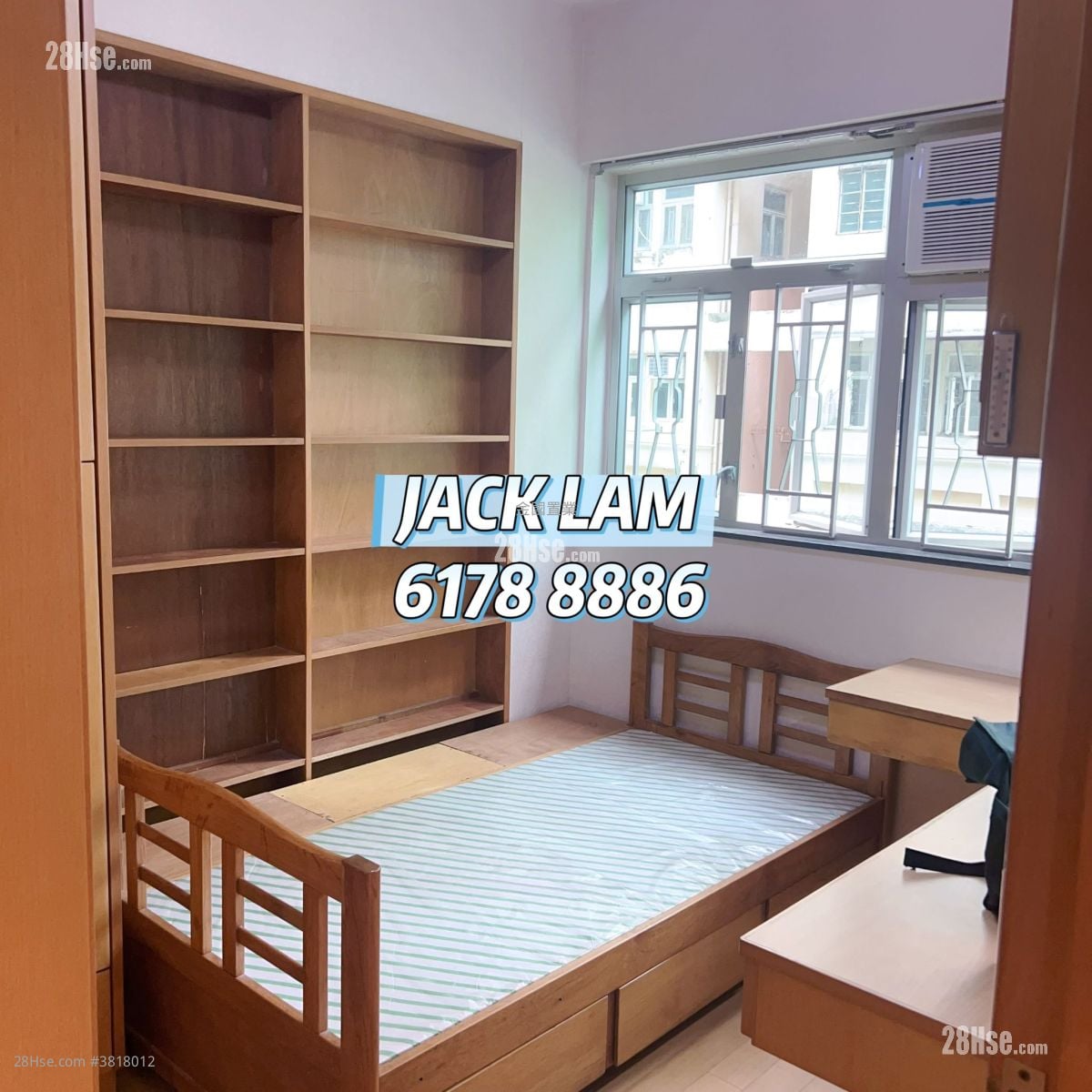 Man Fai Building Rental 3 Bedrooms , 2 Bathrooms 792 ft²