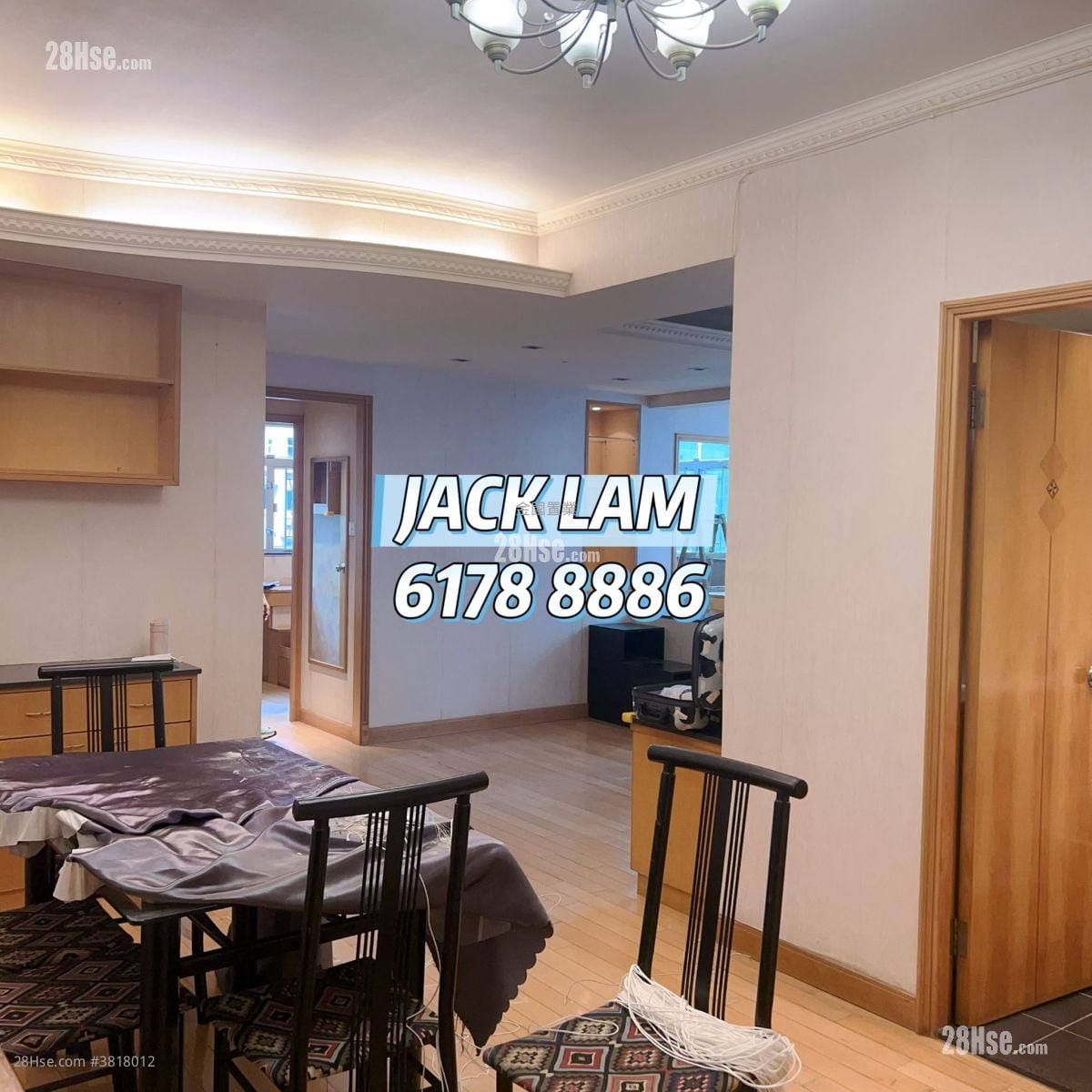 Man Fai Building Rental 3 Bedrooms , 2 Bathrooms 792 ft²