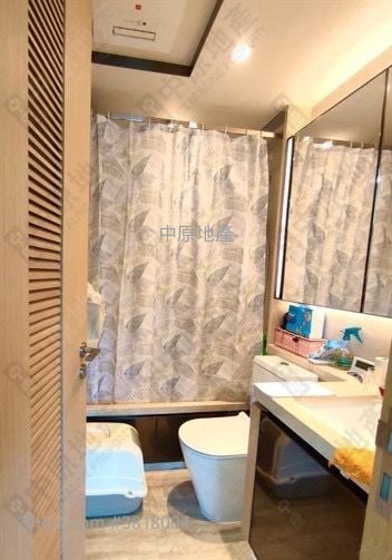 The Regent Sell 2 Bedrooms 524 ft²