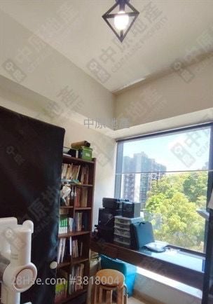 The Regent Sell 2 Bedrooms 524 ft²