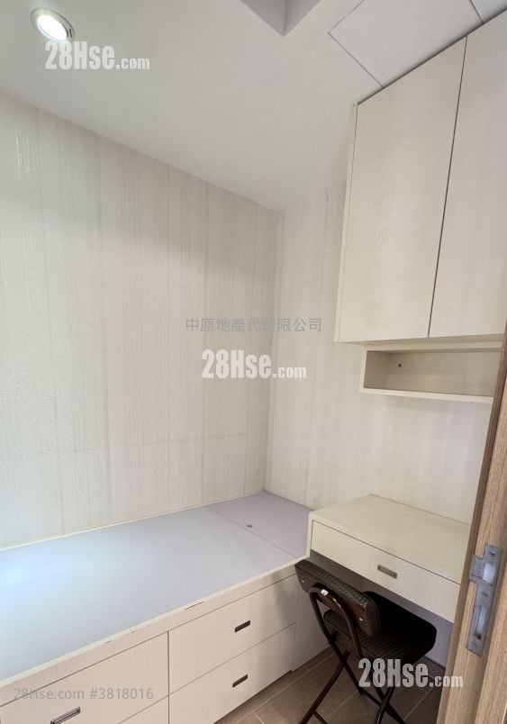 Double Cove Sell 2 Bedrooms , 1 Bathroom 497 ft²