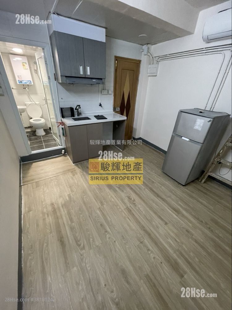 牡丹大厦 租盘 220 平方尺