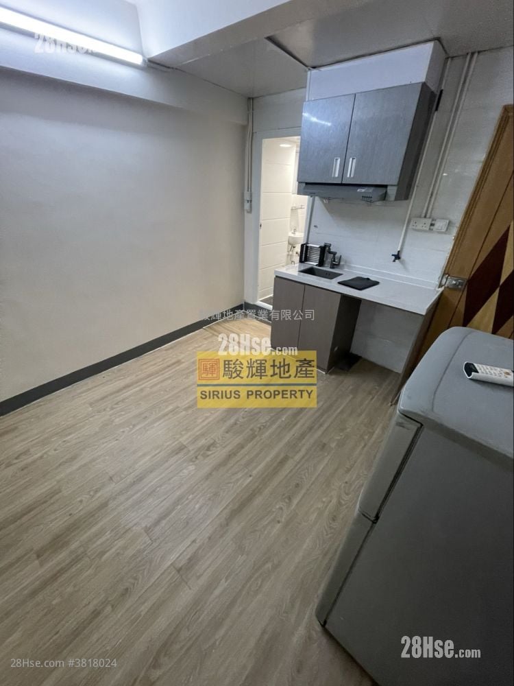 牡丹大厦 租盘 220 平方尺