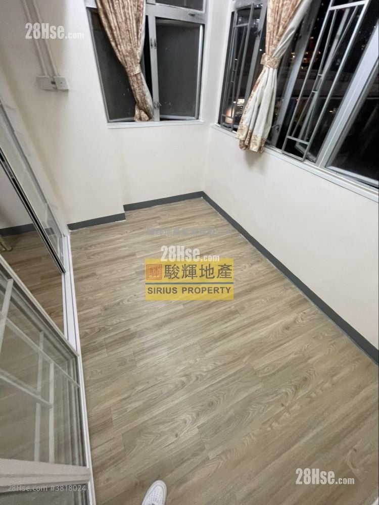 牡丹大厦 租盘 220 平方尺