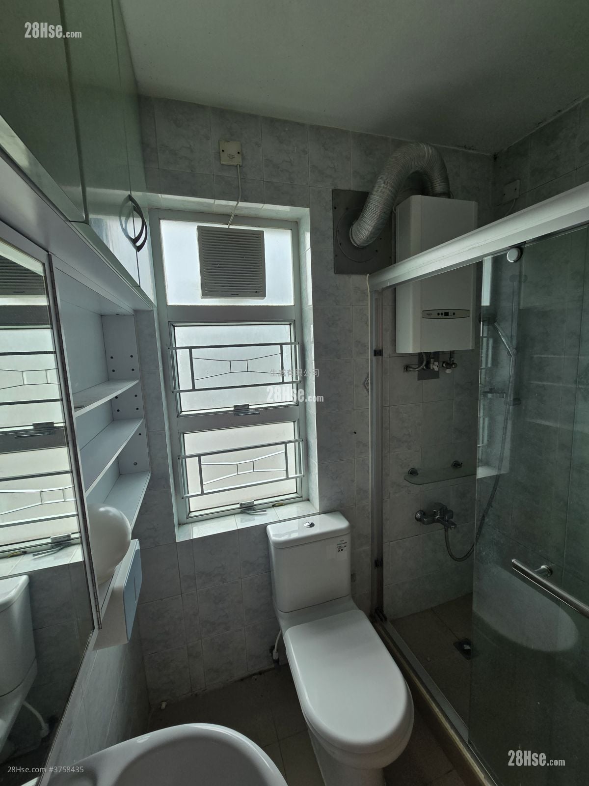 大水坑村 租盤 3 房 , 1 浴室 700 平方呎