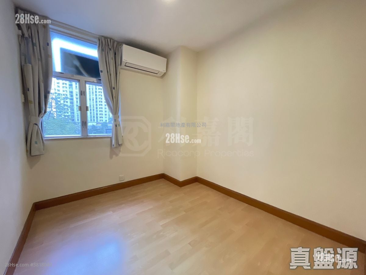 Taikoo Shing Rental 747 ft²