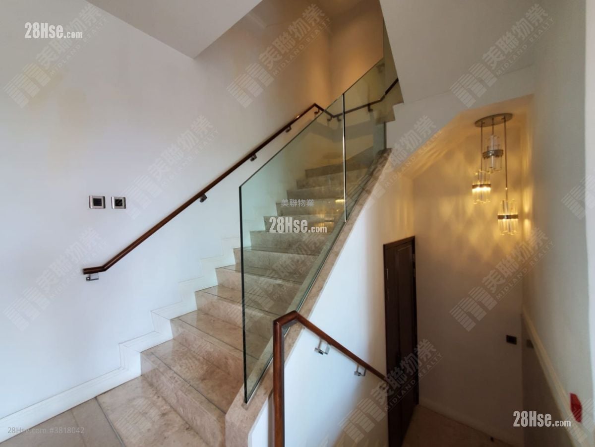 娉廷 售盤 4 房 , 2 浴室 1,589 平方呎