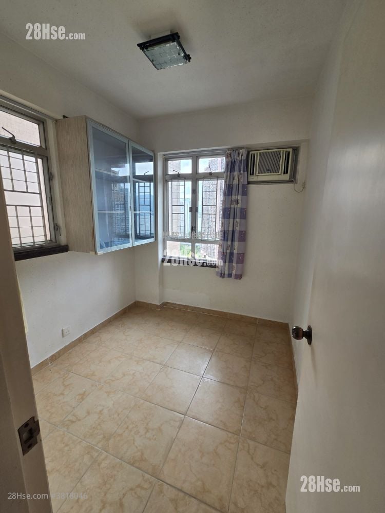 Sunshine City Rental 2 Bedrooms , 1 Bathroom 348 ft²