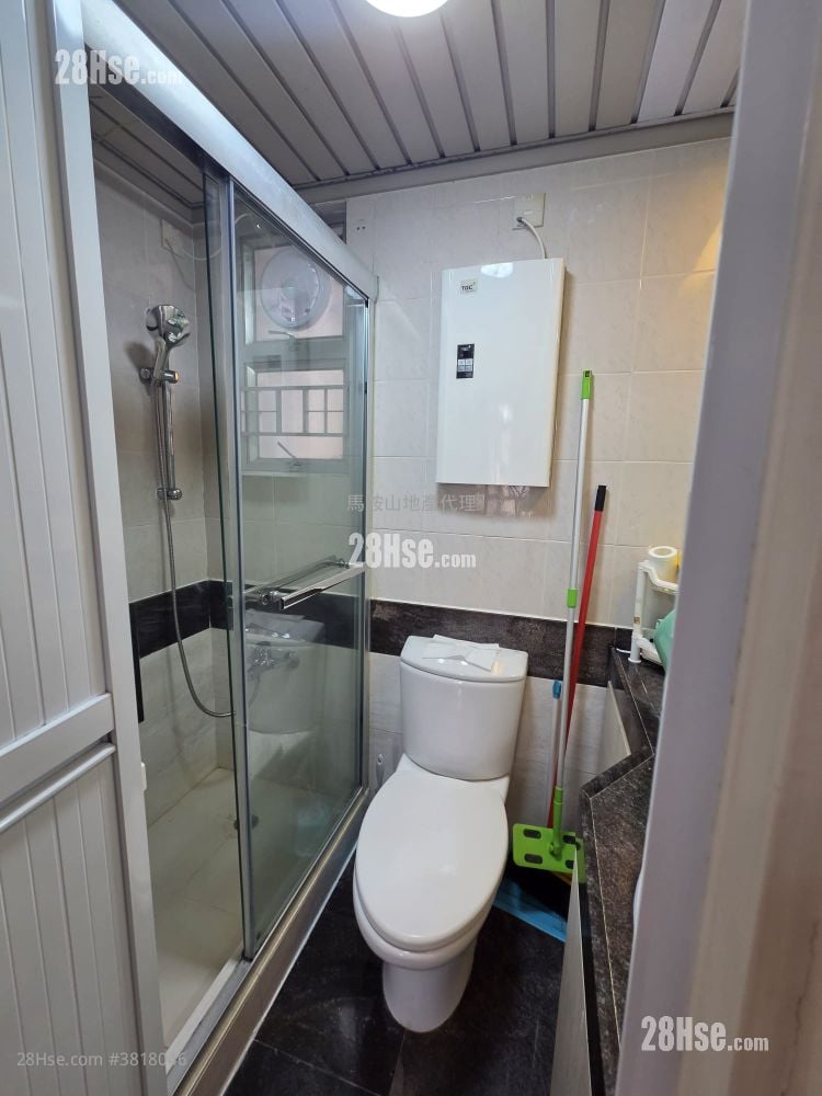 Sunshine City Rental 2 Bedrooms , 1 Bathroom 348 ft²