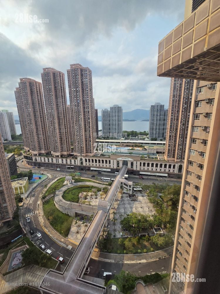 Sunshine City Rental 2 Bedrooms , 1 Bathroom 348 ft²