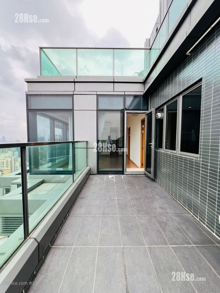 Novum West Sell 4 Bedrooms , 4 Bathrooms 1,258 ft²