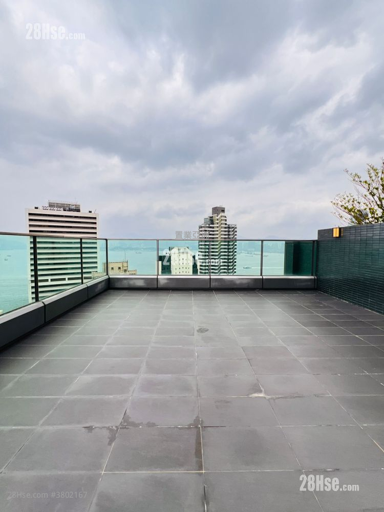 Novum West Sell 4 Bedrooms , 4 Bathrooms 1,258 ft²