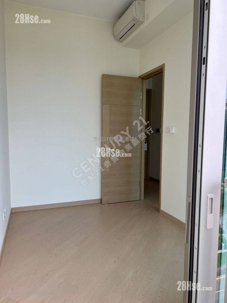 Silversands Sell 304 ft²