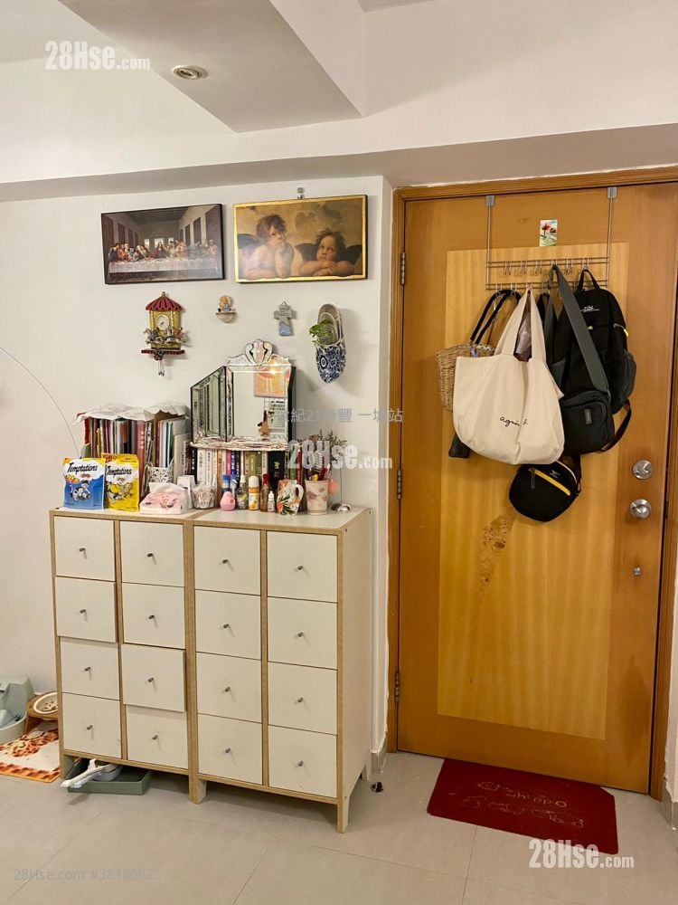 City One Shatin Sell 2 Bedrooms , 1 Bathroom 484 ft²